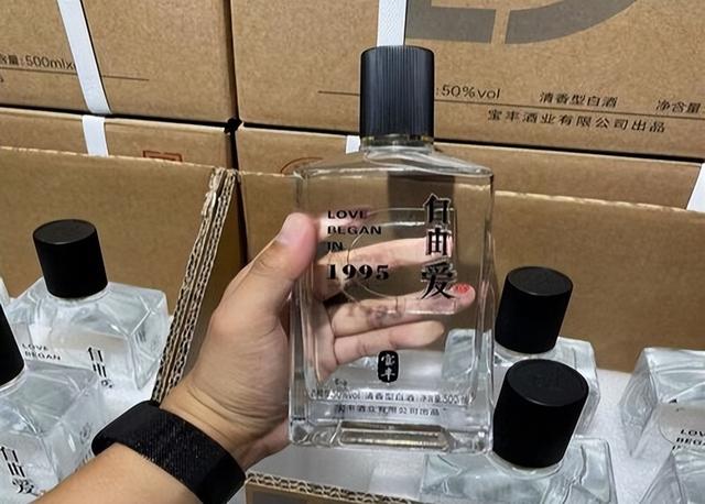 国缘酒多少钱一瓶，双开国缘酒多少钱一瓶（预算百元左右的口粮酒）