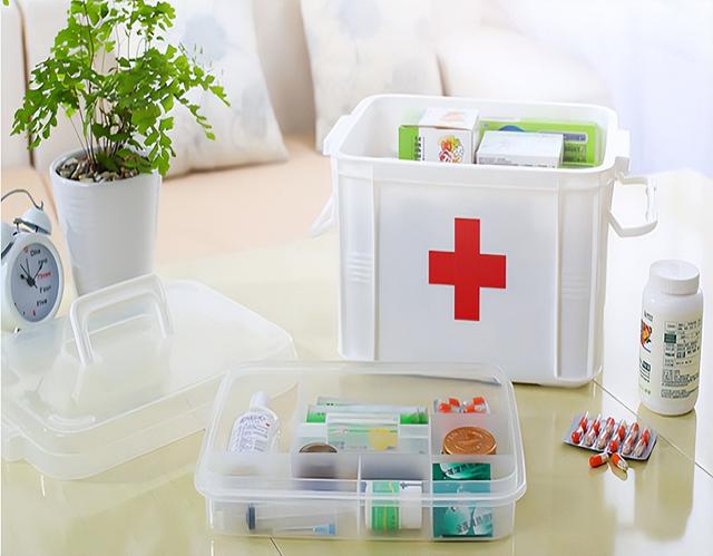 玫瑰糠疹吃什么药，玫瑰糠疹吃什么药好使（“万能皮肤药”炉甘石洗剂）