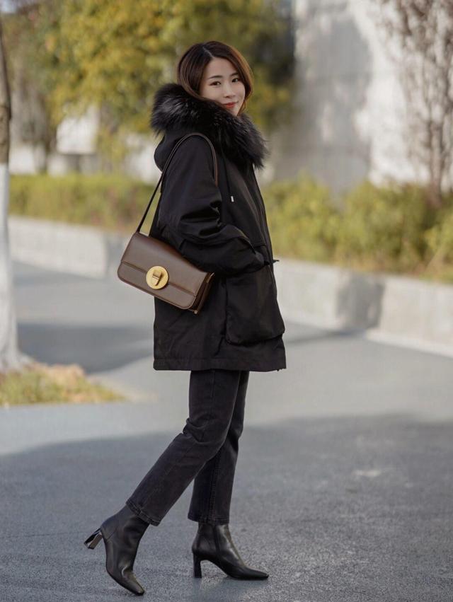 羽绒服卖点介绍，中国羽绒服排行榜（真正的黑马竟然是“羽绒服”）