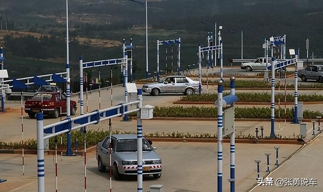 驾驶证c1d是什么意思，有c1驾驶证怎么考b2驾驶证（持有C1D驾照可准驾14种车型）