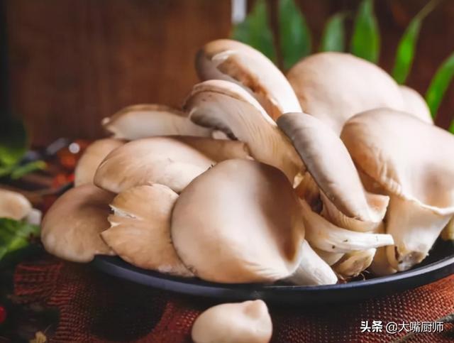 平菇买多了怎么保存，买回来的新鲜平菇怎么保存（菇农教你4个妙招）