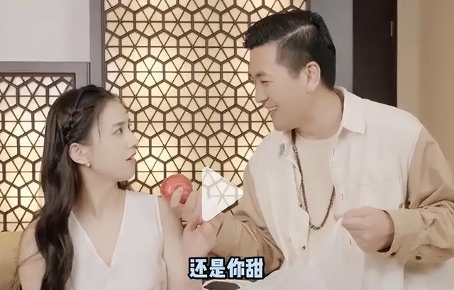 黄圣依老公是谁，回看这对“戏精夫妻”的过往