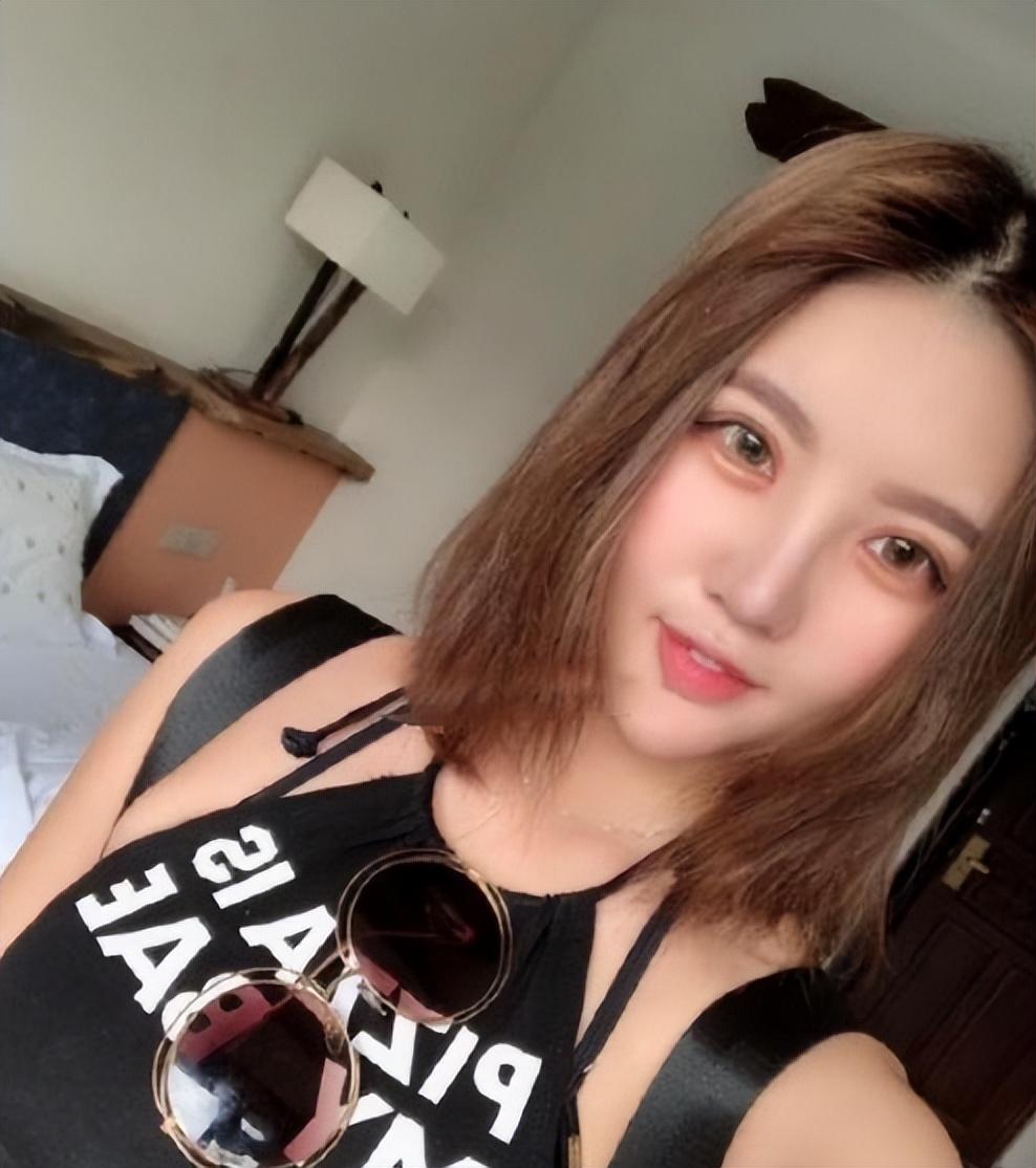 2015年,中国滑雪队的蔡雪桐,在奥地利滑雪锦标赛上斩获桂冠,为中国又