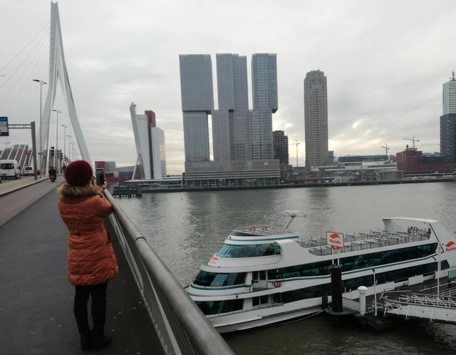 rotterdam是哪个国家的港口（这里的建筑以标新立异闻名）