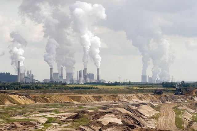 男人的阴毛白是怎么回事，或许还有其他原因