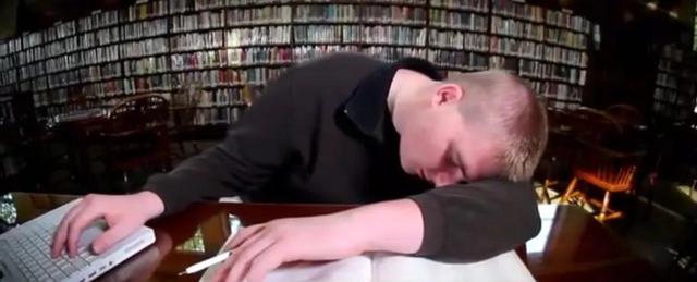 有什么方法让自己更容易做梦，怎么让自己睡觉做梦（是不是对如何控制自己的梦境感到困惑）