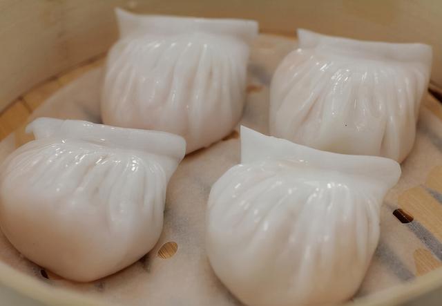 广东早茶的详细做法，广东早茶菜谱大全（广东人吃早茶必点的10种点心）