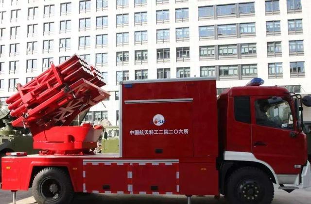 登高平台消防车，云梯消防车主要用于什么（我国花2400万元从芬兰进口一辆值吗）