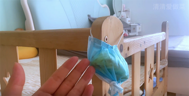 风油精怎么驱蚊子最有效，风油精的神奇妙用、夏天驱蚊好方法！（把1瓶风油精倒在生姜上）