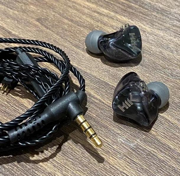 jbl值得入手的耳机，2022进阶版有线耳机怎么选