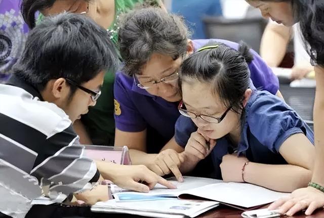 动物医学专业就业前景，动物医学专业就业前景如何（表面听起来很“冷门”的4个专业）