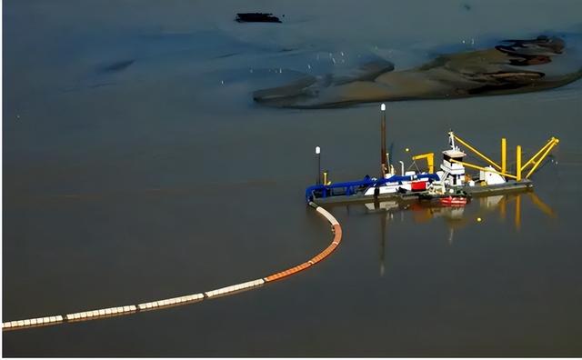 南海在哪里，南海在哪里地图（14年中国南海大规模填海造陆）