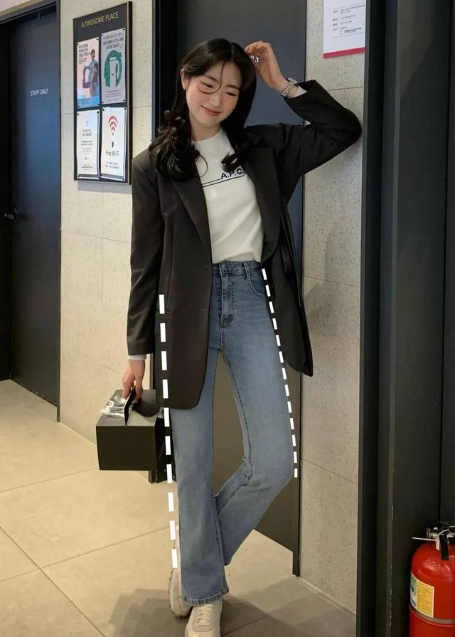 腿粗但肉特别硬怎么减，腿粗还硬怎么减肥（梨型身材、微胖、腿粗）