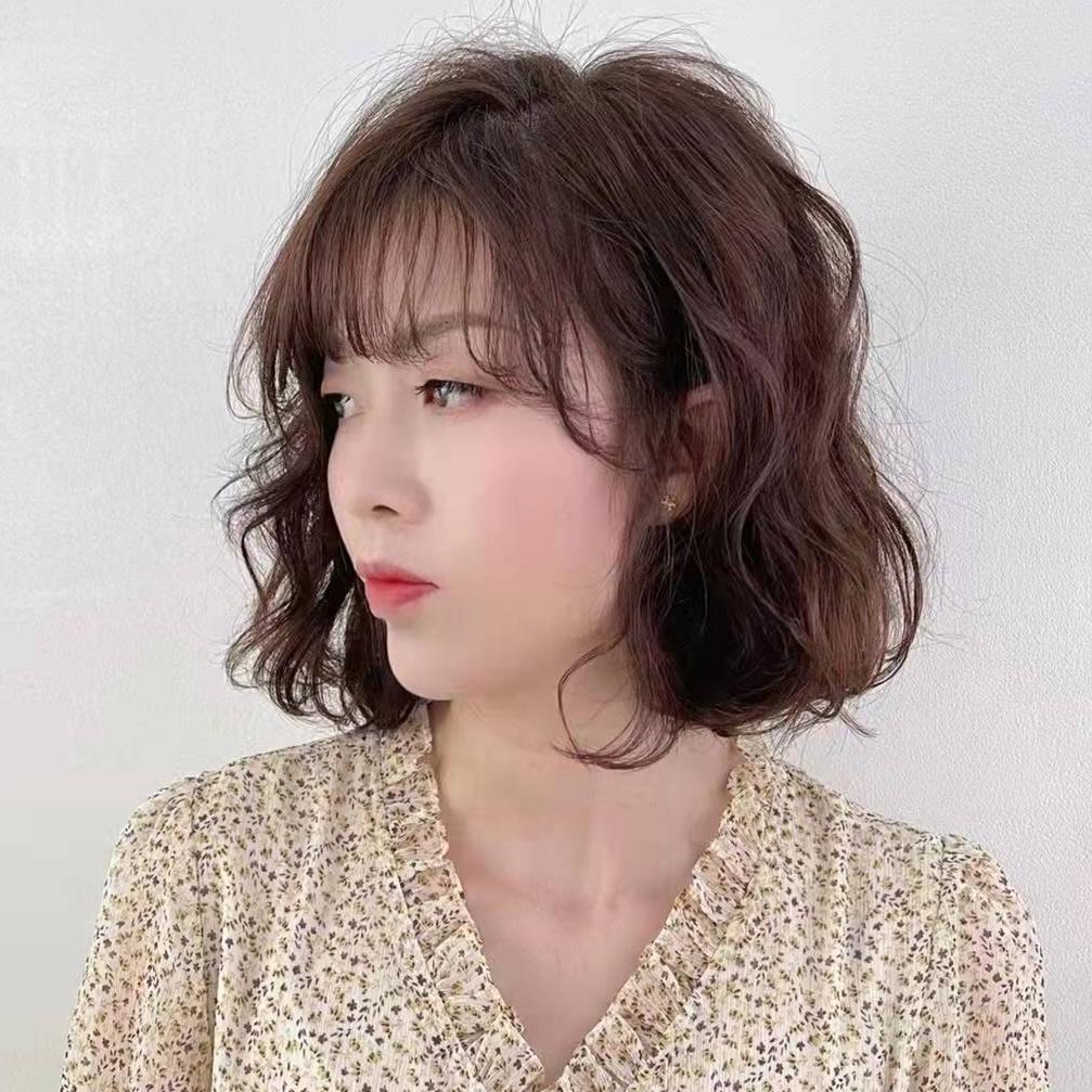 9款很火的满头卷短发——港风卷发