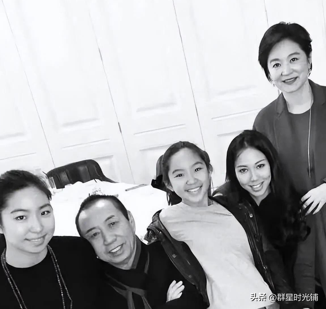 巩俐的气场有多强，看了巩俐林青霞和张敏三人的合照