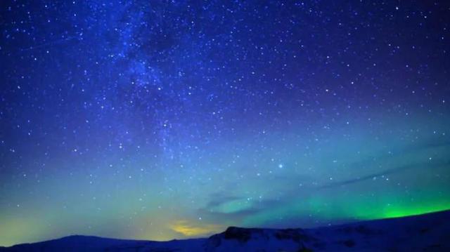 冰岛的旅游景点，冰岛旅游攻略（听名字就知道这个国家很冷）