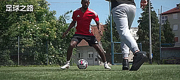 踢足球的三大技巧，踢足球的三大技巧是什么（这三个技巧必须要掌握）
