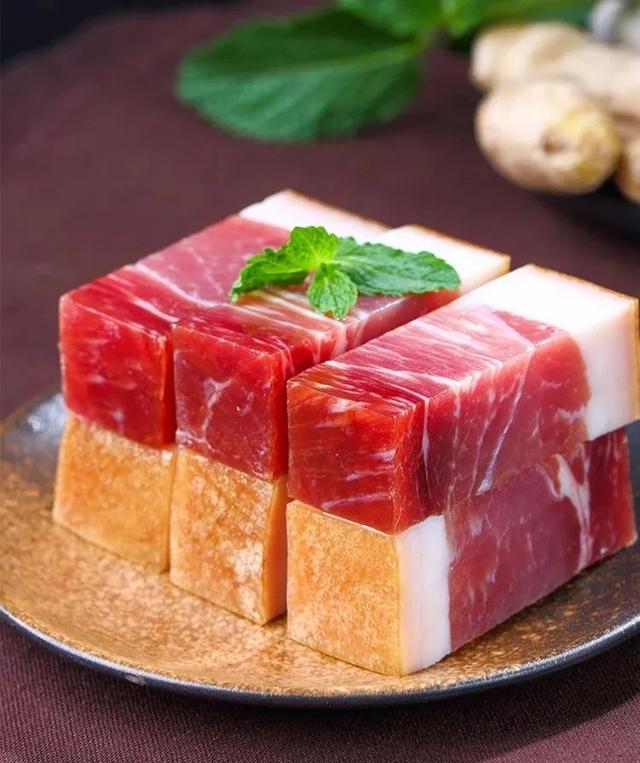 云南十大特色美食小吃，云南特色美食：你都尝过哪些