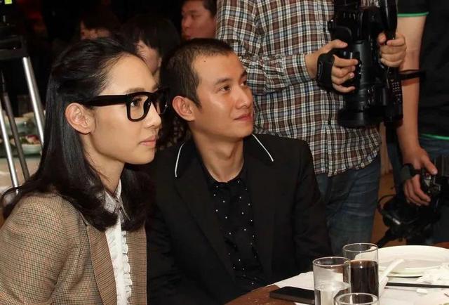 白百何出轨事件，白百何被曝出轨原因（被爆泰国当街揉臀）