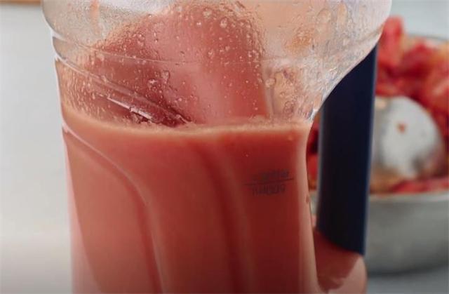 西红柿酱的家庭制作，如何自制番茄酱（1次买10斤西红柿制作）