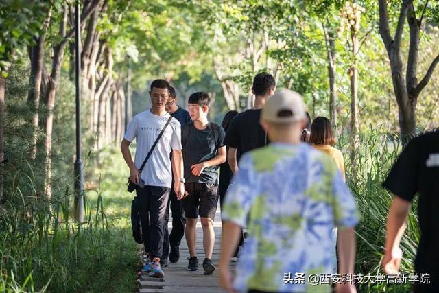 西安高新科技学院，2021年西安高新科技职业学院录取结果公布时间及录取通知书查询入口（欢迎报考西安科技大学高新学院）