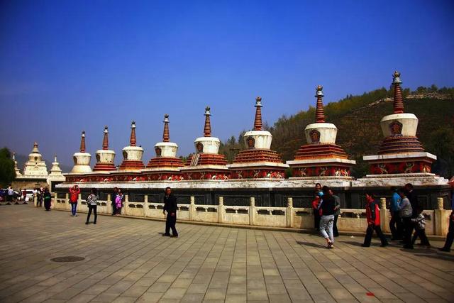 青海大环线旅游攻略，青海环线旅游攻略及花费（青海大环线自驾攻略）