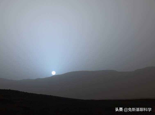 太阳属于什么星，太阳是什么星（看到的太阳是什么样子的）