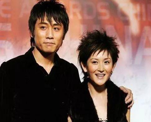 谢娜和刘烨为什么分手，刘烨与谢娜当年为什么分手（谢娜和刘烨分手原因）