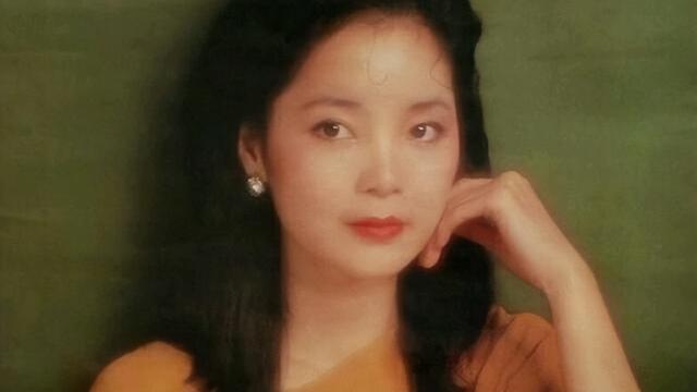 适合女生唱的英文歌，简单的英文歌曲（她演唱过的英文歌曲）