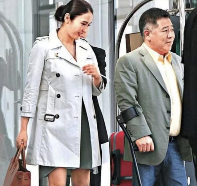 黎姿的丈夫马延强：千亿身家背后有罪有痛，残疾富豪的幸福与坚守