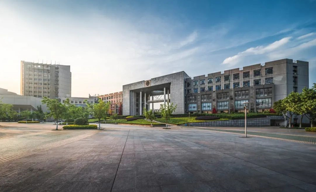 西南石油大学专业，西南石油大学有哪些专业（这些专业收入高、满意度高）