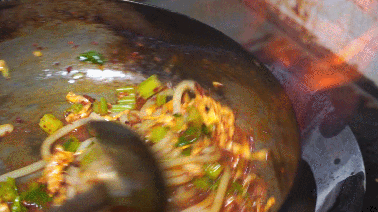 喀什市美食，新疆美食名单（喀什7家藏在犄角旮旯的美食小店）