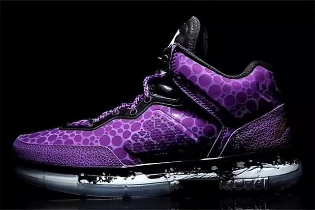 李宁篮球鞋怎么样，李宁和安踏哪个好（李宁做了一双更强的“超轻”篮球鞋）