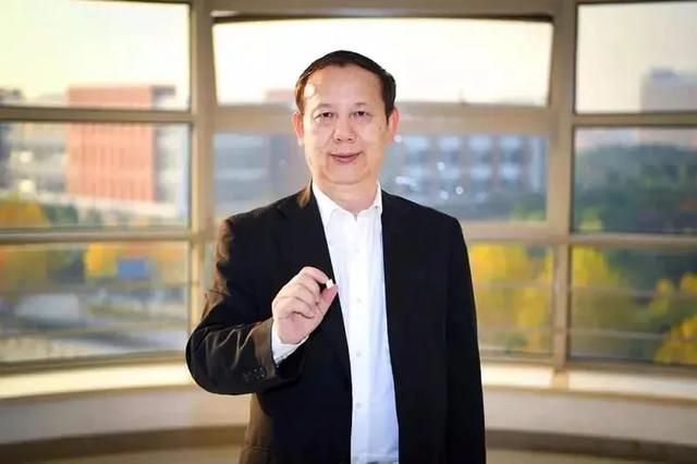 深圳大学出了哪些比较有名的人物，深圳大学知名校友详细介绍（“培养10个马化腾”）