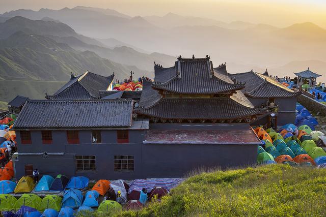 武功山旅行攻略，武功山旅游攻略（<附详细路线+交通+住宿+最佳旅游季节>）