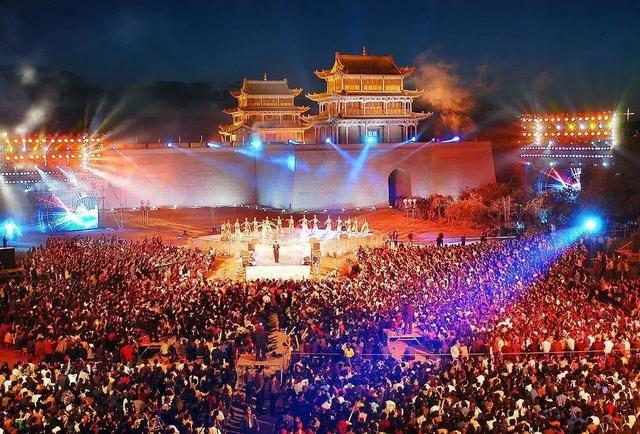 河西走廊位于什么以西，河西走廊是什么意思（一部波澜壮阔的史诗——河西走廊）