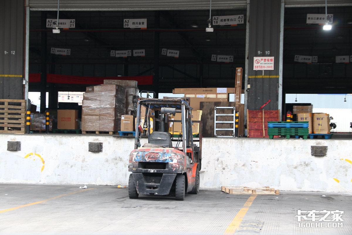 微卡二手车(二手微卡小货车1万多元的)
