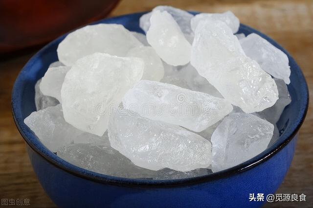冰糖有保质期吗，冰糖保质期是多久（原来黄冰糖跟白冰糖的区别这么大）