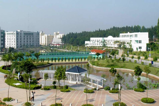 云南民族大学是一本还是二本，云南民族大学是一本吗（适合二本压线考生报考的6所大学）