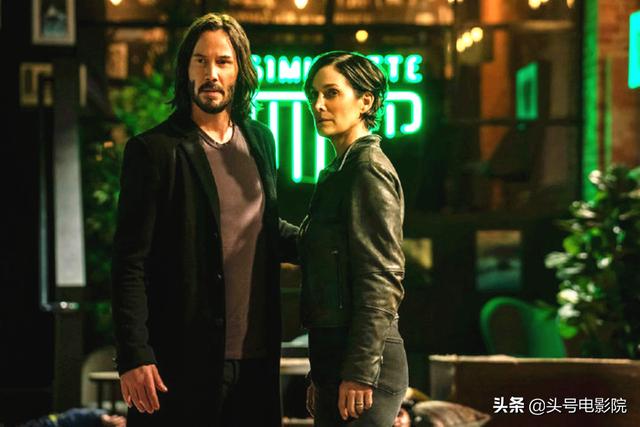 《黑客帝国4》口碑出炉！喜欢的打满分神作，批评者嘲笑是翻拍