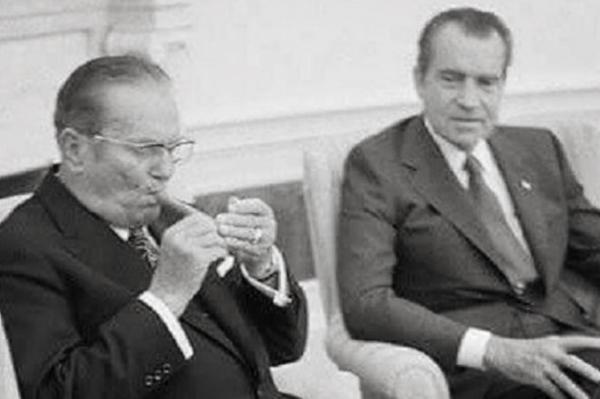 南斯拉夫大使馆被炸，南斯拉夫大使馆当时被炸（“误炸”中国驻南使馆后）