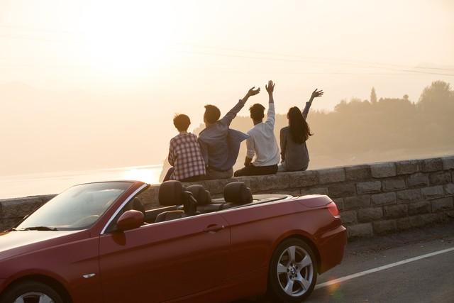 姐妹朋友圈话语，姐妹朋友圈话语怎么写（超适合聚会见面的朋友圈文案）