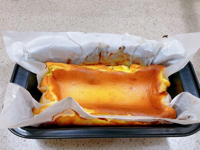 月子能吃蛋糕吗，坐月子能吃蛋糕吗（建议做这个蛋糕吃）