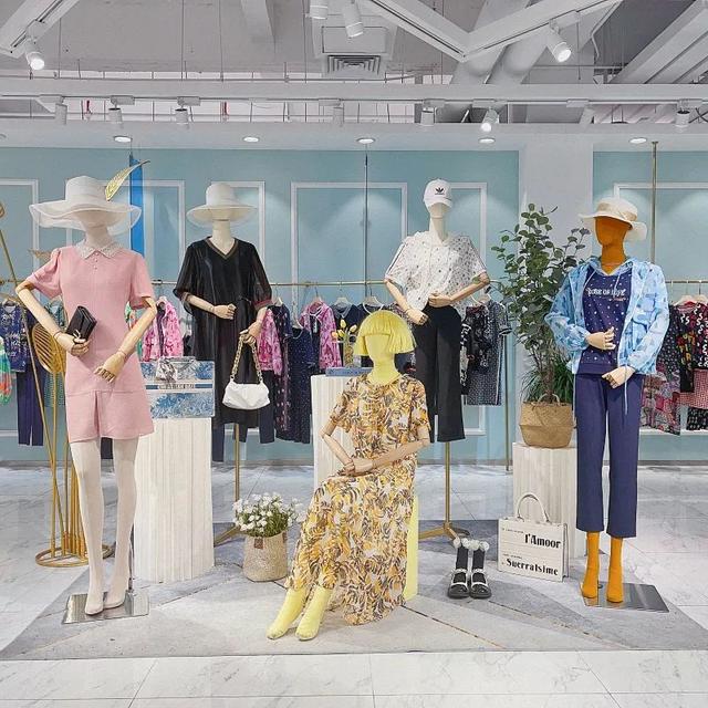 打折真丝连衣裙，京东商城欺骗消费者（宝莱国际23夏品牌女装折扣桑蚕丝连衣裙衬衫上衣穿搭）