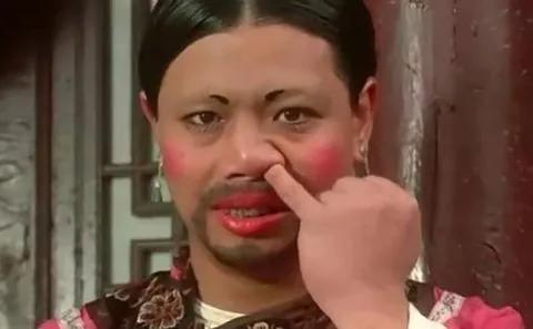 陈凯师到底长得什么样，陈凯师本人照近照（却偏要靠“丑角”）