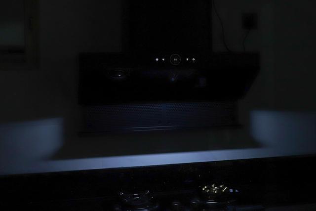 智能抽油烟机怎么样，智能抽油烟机怎么样安装（米家智能变频升降吸油烟机S1测评）