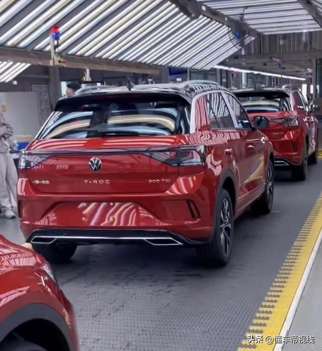 大众t-roc新款国内上市，新款大众T-ROC探歌实车曝光