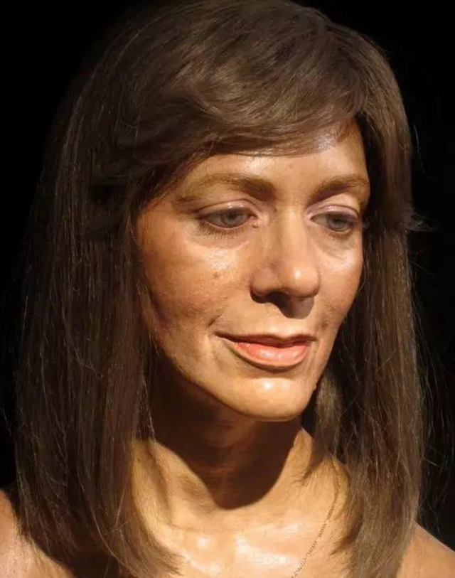 能吓死人的图片，能吓死人的图片感觉有人在盯着你（细节真实到让人害怕）