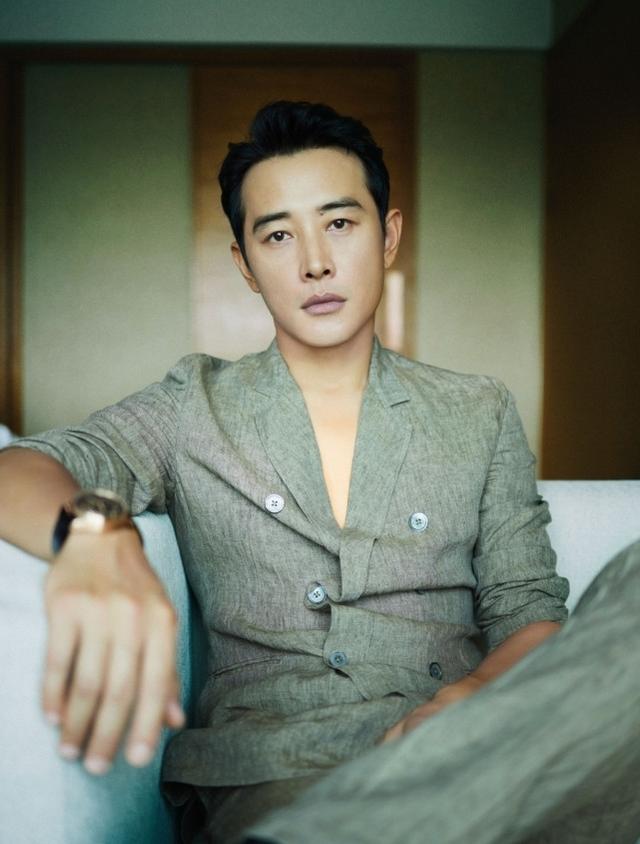 为了你我愿意热爱整个世界演员表，为了你我愿意热爱整个世界演员表全部（与刘亦菲、江一燕、朱亚文为同班同学）