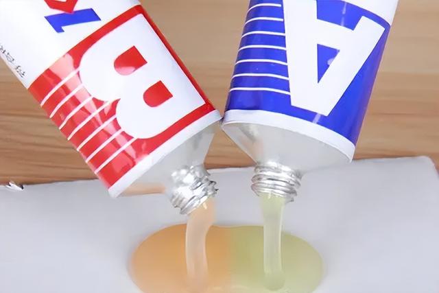 哥俩好ab胶使用说明，哥俩好ab胶使用说明书（哥俩好ab胶使用说明对身体造成伤害）